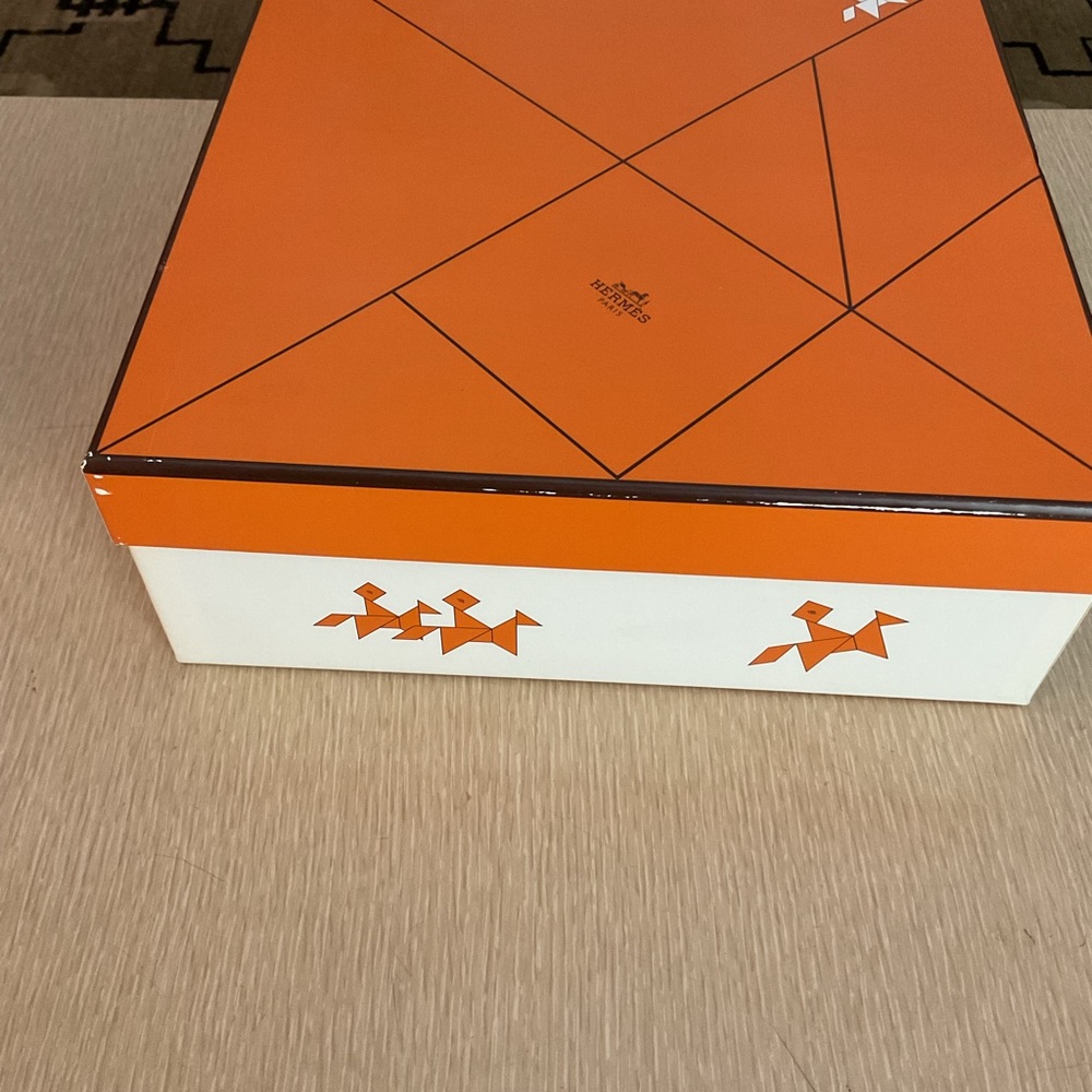 Authentic Hermes Paris collectible “Origami” large gift box